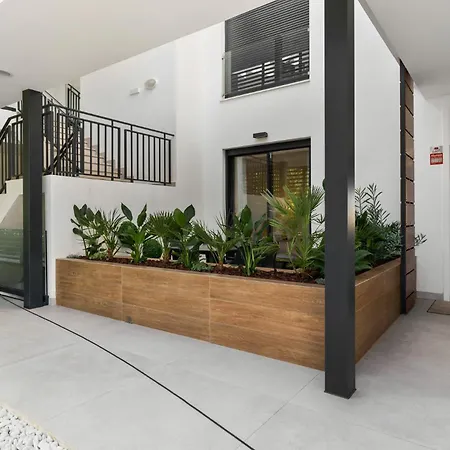 Casa Vener Ref #87
